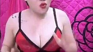 What Makes This Hot Vietnamese Girl Stream So Wild?