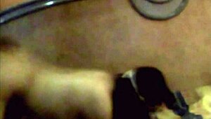 Lulu Checks Into Hotel