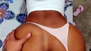 mi hijastro broke my ass without mercy, just for having a big butt, can't trust family