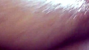 Rubbing Body Oil On Ebony Milf's Big Ass