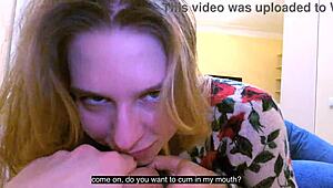 Blond stepmom da hudo sesanje s hitrim facialom taboo stil