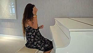 Hey Babe, Play Sexy Without Panties While Hosts Are Out