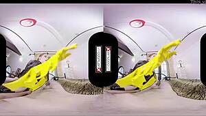 Я летучая мышь-шлюха в косплее Бэтгёрл XXX, хочу трахнуть тебя до потери пульса с VR-очками