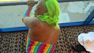 moee baby in cosplay twerking with gibby the clown