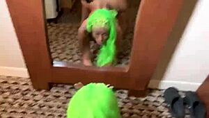 moee baby in cosplay twerking with gibby the clown