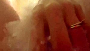 wanna see my pussy shaved underwater up close?