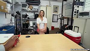 suck this big dick like a good chick, yeah? 😜