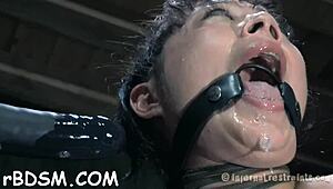 blindfolded and gagged beauty, wanna see your slit toyed hard?