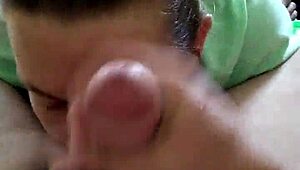 Ko je znao da Tina može lizati jaja s takvom divljom veštinom?