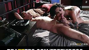 Flexible tattooed punk girl Bonnie Rotten says, I crave rough anal sex every time!