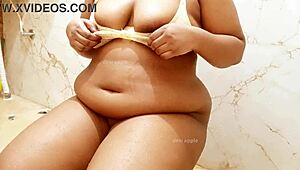 indian college girl reveals her big boobs in a coed setting