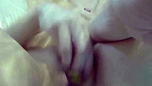 Sexy Nadia bathes with rubber duckies in solo relaxation