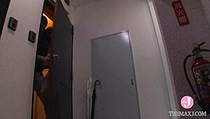 Podivný život s exkou, co se nastěhovala do pokoje na nečekaný sex úvod