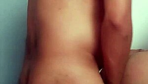 昨晚派对上和陌生人干了，没戴套背叛了我老公！