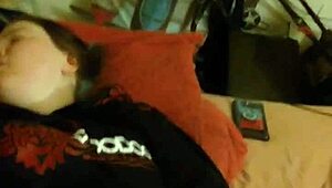 ¡No puedo creer que me ruegue follar después de engañarme!