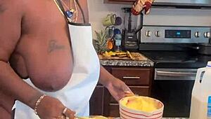 Making banana pudding with ebony bbw flair