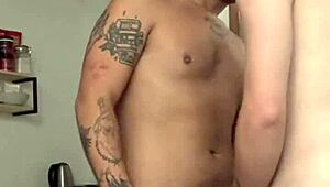 meu vizinho novo me viu pela janela e perguntou se podia vir meter 01foguinho pt01