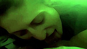 Pisse Trinken F��e Lecken Und Sperma Essen F�r Die Sklavin