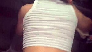 Follando a Linda Flaca Culona While She Talks to Her Poor Boyfriend