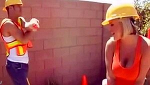 这金发大奶妹奶交神技是谁啊