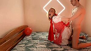 Amateur Deepthroat And Rough Anal With Girl In Red