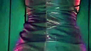 i'm craving a hard fuck in argentina, who will give me that big cock?