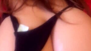 O Padrasto Ficou Chocado! Sex Toy Shock When He Returned Home!