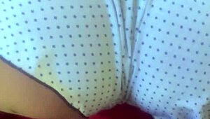 O Padrasto Ficou Chocado! Sex Toy Shock When He Returned Home!