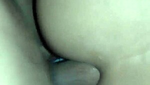 Su Primer Video Anal Captures Latina Milf in Homemade Hardcore Doggystyle. Her First Assfucking Experience Unfolds!