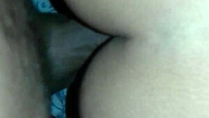 Su Primer Video Anal Captures Latina Milf in Homemade Hardcore Doggystyle. Her First Assfucking Experience Unfolds!