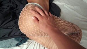 Morena caliente in fishnet stockings gets her creamy dose with Tara Rico