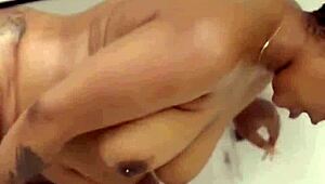 Meet sexy BBW Thando