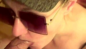 Deepthroat amateurs at home?