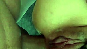 Pasangan amatur liar dengan anal, teman wanita pelacur aku suka sangat.