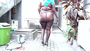 BBW Slut Tasting a Fresh New Dick with Her Hungry Mouth. She Can't Get Enough!