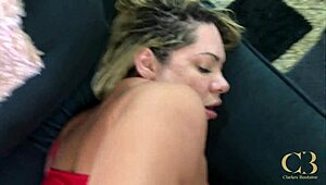 Hot Sunday in Centro SP, deep in her Latina ass