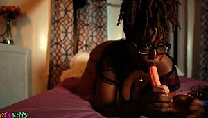 Stretching my pussy and ass using new huge toys for homemade fun.