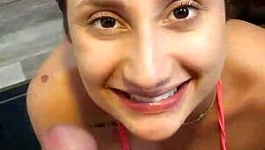 sadira hotwife teases in the erotikaxxx bathroom for a quick steamy trailer.