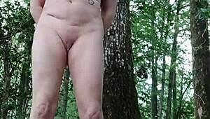 2024 07 16, esclave f in forest for homemade exhibition session