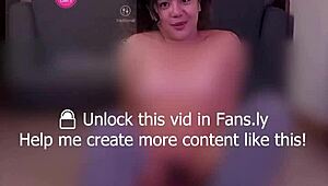 Sit-ups doen met mijn Lush in beide gaten, ik raak de tel kwijt, te geil! 😵