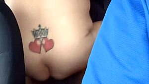 Wife’s ass and pussy blacked out for hours on road trip