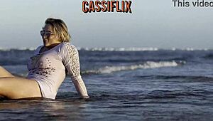 Bro, Cowok Hitam Ini Ngewe Pantatku Dalam Banget Pakai Kontol Gedenya! 😱