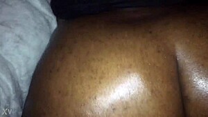 Big Butt Chocolate BBW Shakes It Hard!