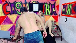 эмоциональная сессия тату на пизде