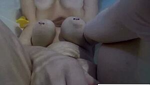 Sexy Nadia Bathes With Rubber Duckies in Solo Play