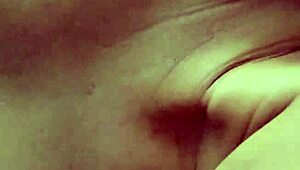 I see this mature Latina masturbating, wanting a big cock