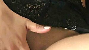 I see this mature Latina masturbating, wanting a big cock