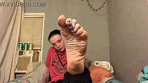 dirty white girl feet