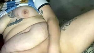 latina argentina plays alone with her dildo and squirts like crazy