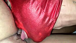 Portuguese subtitles - Husband licks wife’s pussy while 18yo thick cock pounds her. She loves it!